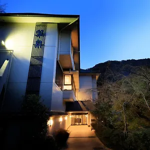 旅館 Hot Spring Suisen ***
