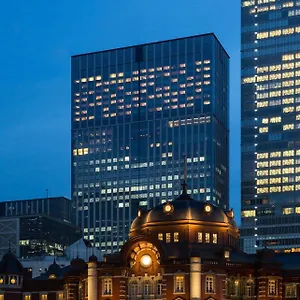 Shangri-la Hotel